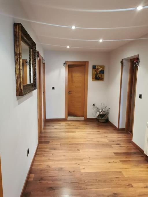 Casa Con Finca En Oviedo El Casero ภายนอก รูปภาพ