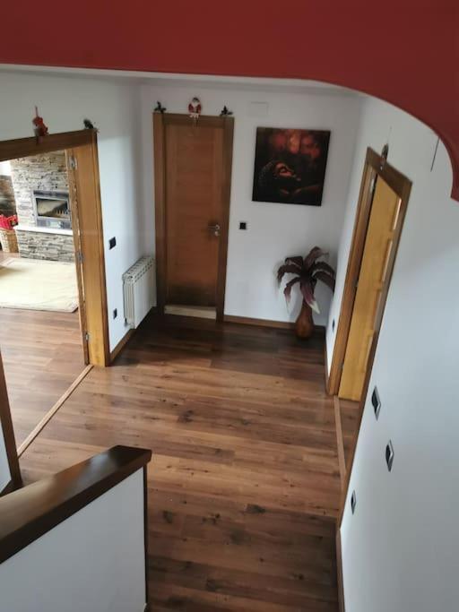 Casa Con Finca En Oviedo El Casero ภายนอก รูปภาพ